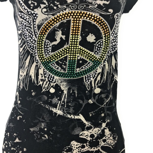 LOVE TO LOVE Mini Sleeves Printed Black T-Shirt - Picture 3 of 5